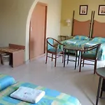 Euroclub Hotel 3*