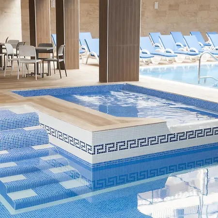 فندق Euroclub 3*