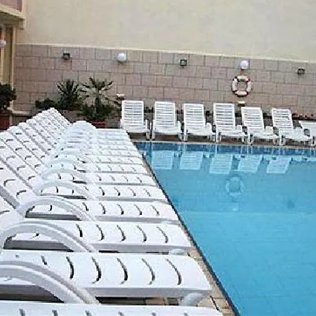 Euroclub St. Paul's Bay