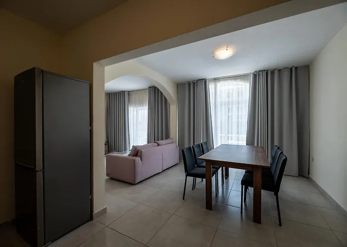 ホテル Euroclub 3*